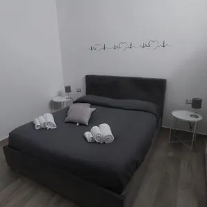  Apartamento Maison Garibaldi Italia